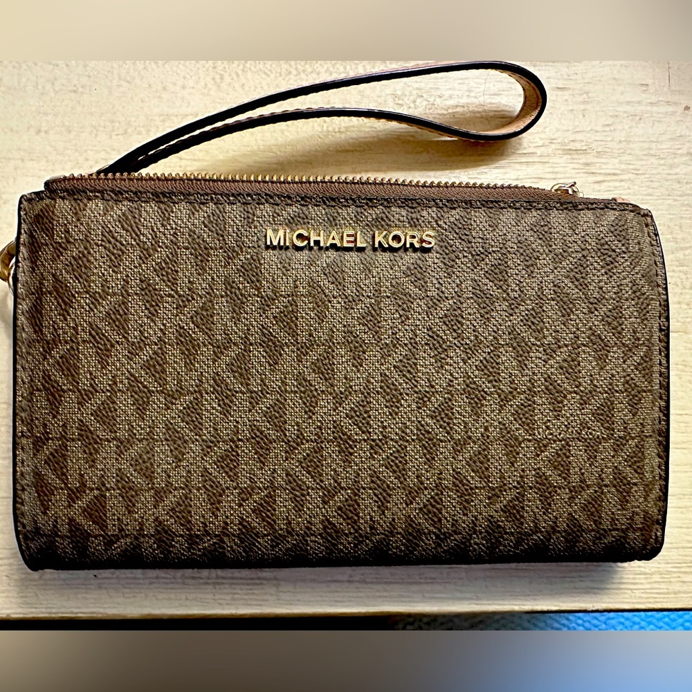 Michael Kors logo wristlet